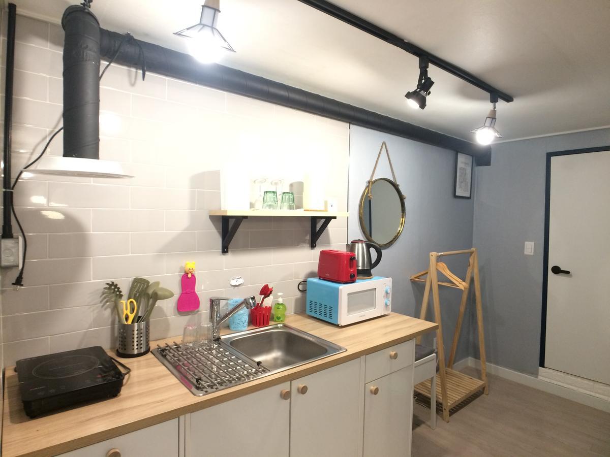 Apelbaum2 Hongdae Hotell Seoul Exteriör bild